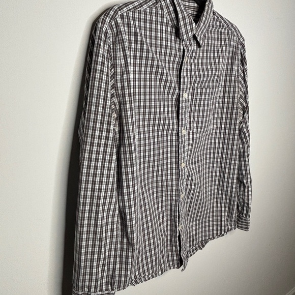 Old navy button up (grey) - Picture 2 of 5
